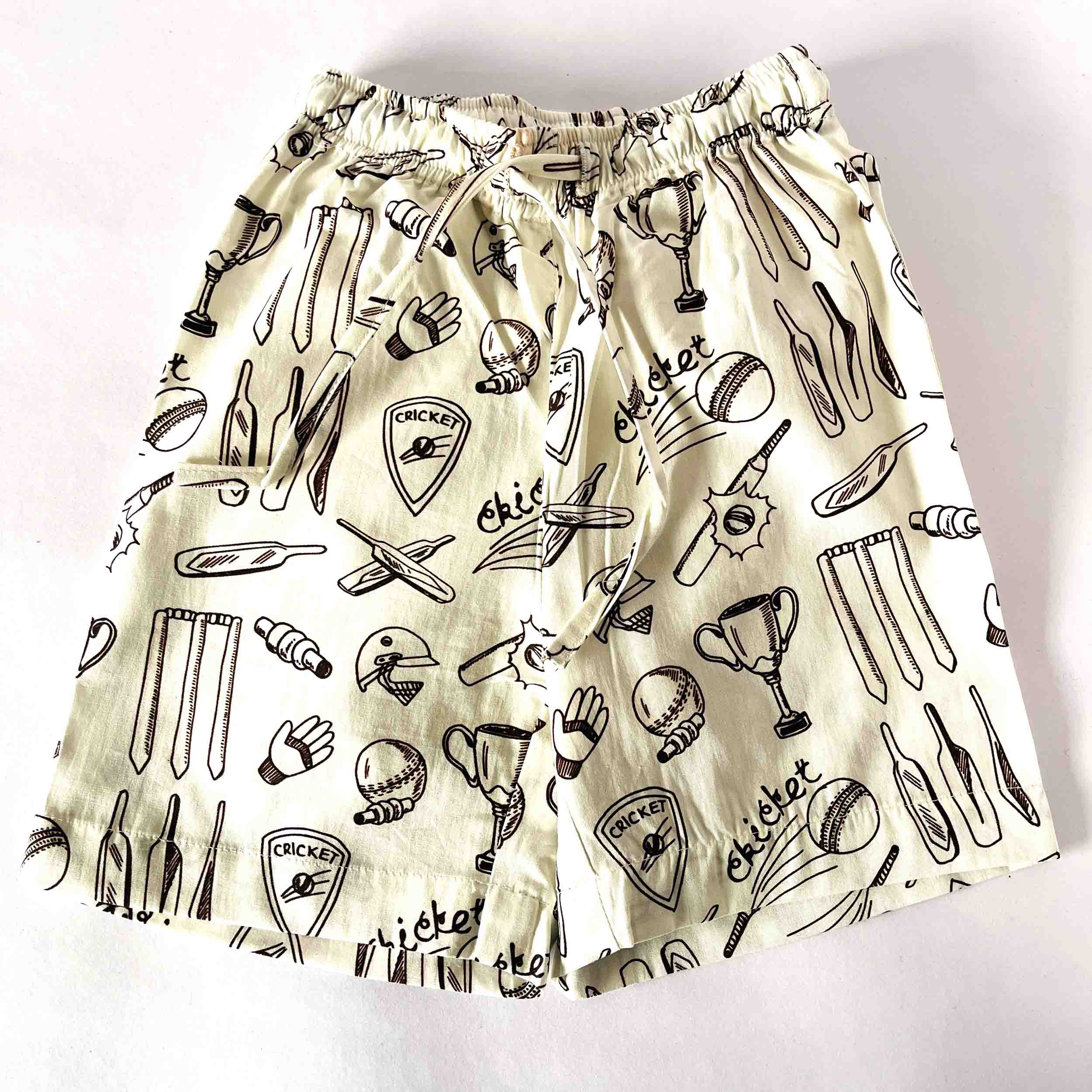 Kids shorts with cricket print elastic waist summer wear