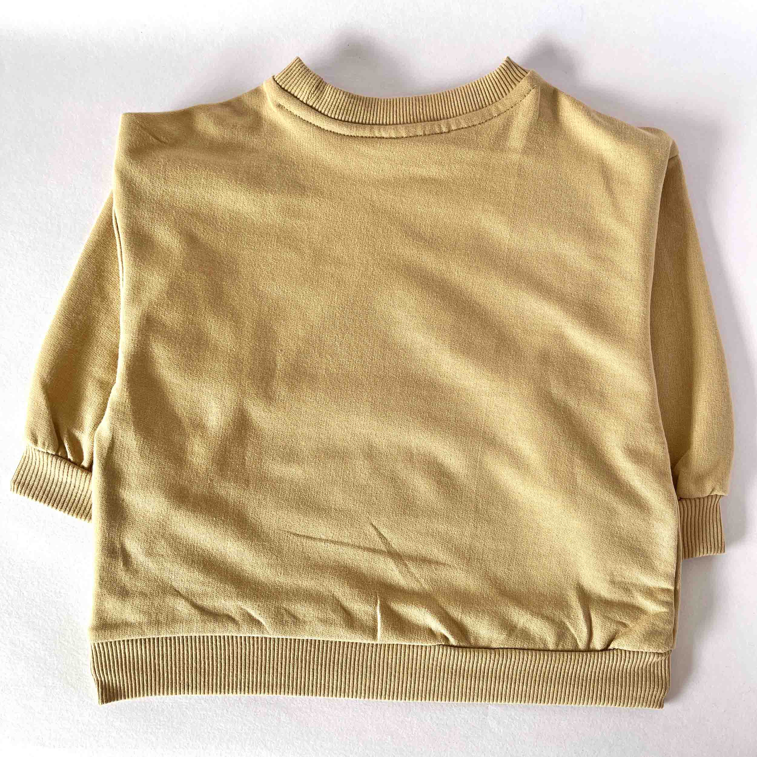 Kids plain cotton sweatshirt with round neck and long sleeve design