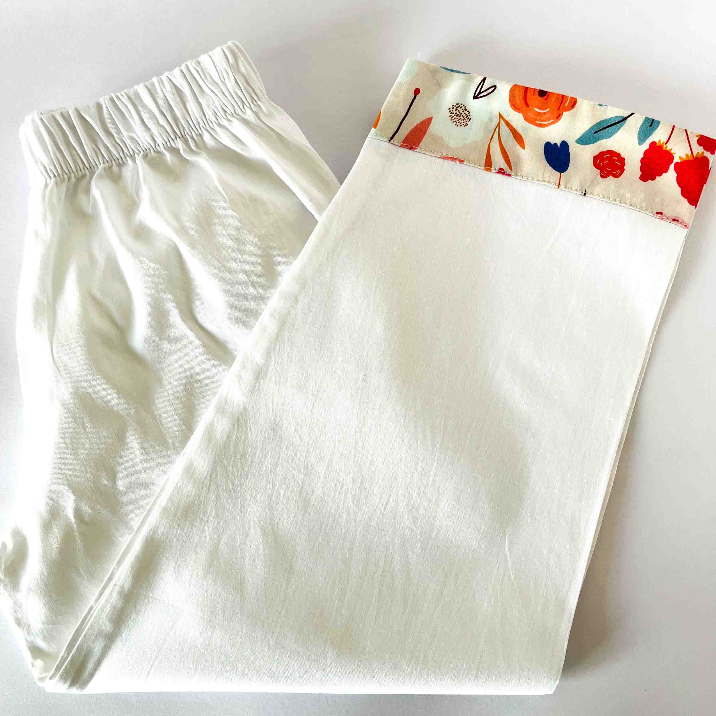 Kids cotton pajama with comfortable elastic waistband