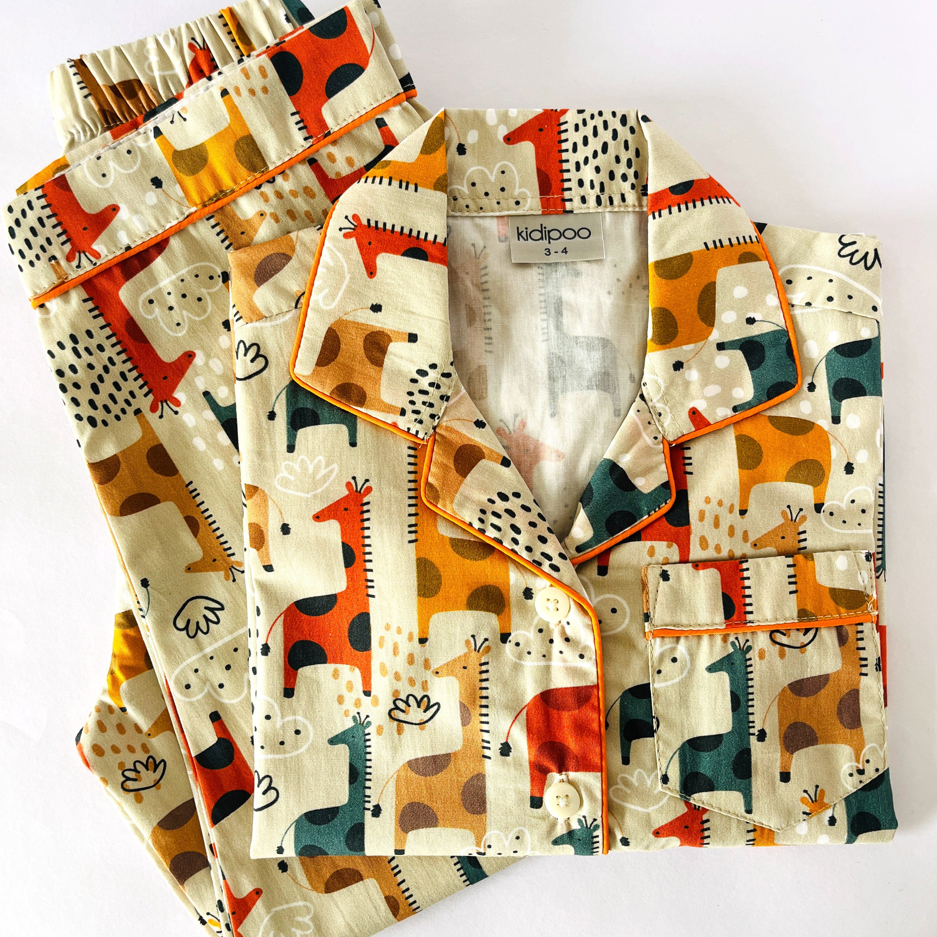 Quirky Giraffes Night Suit