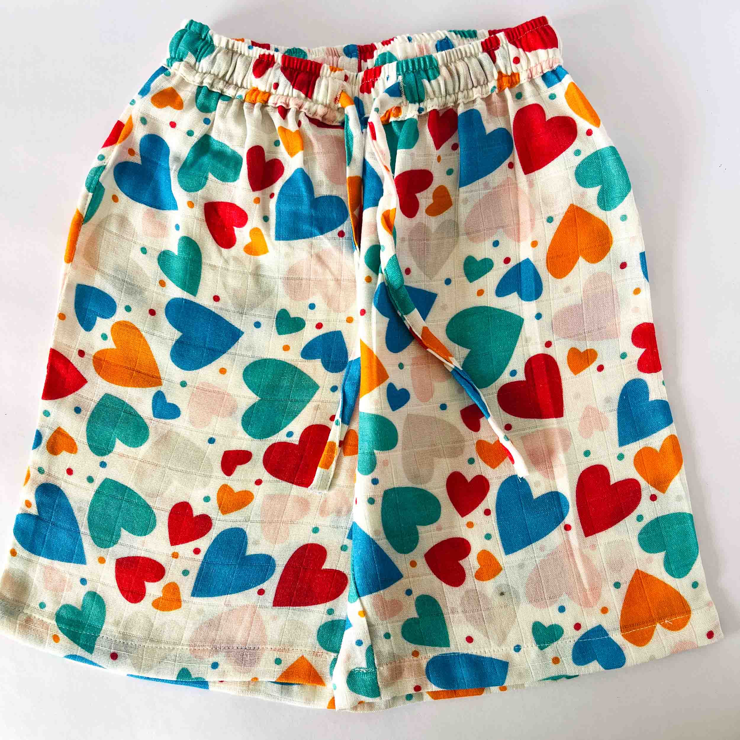 Kids shorts with hearts print elastic waist summer wear