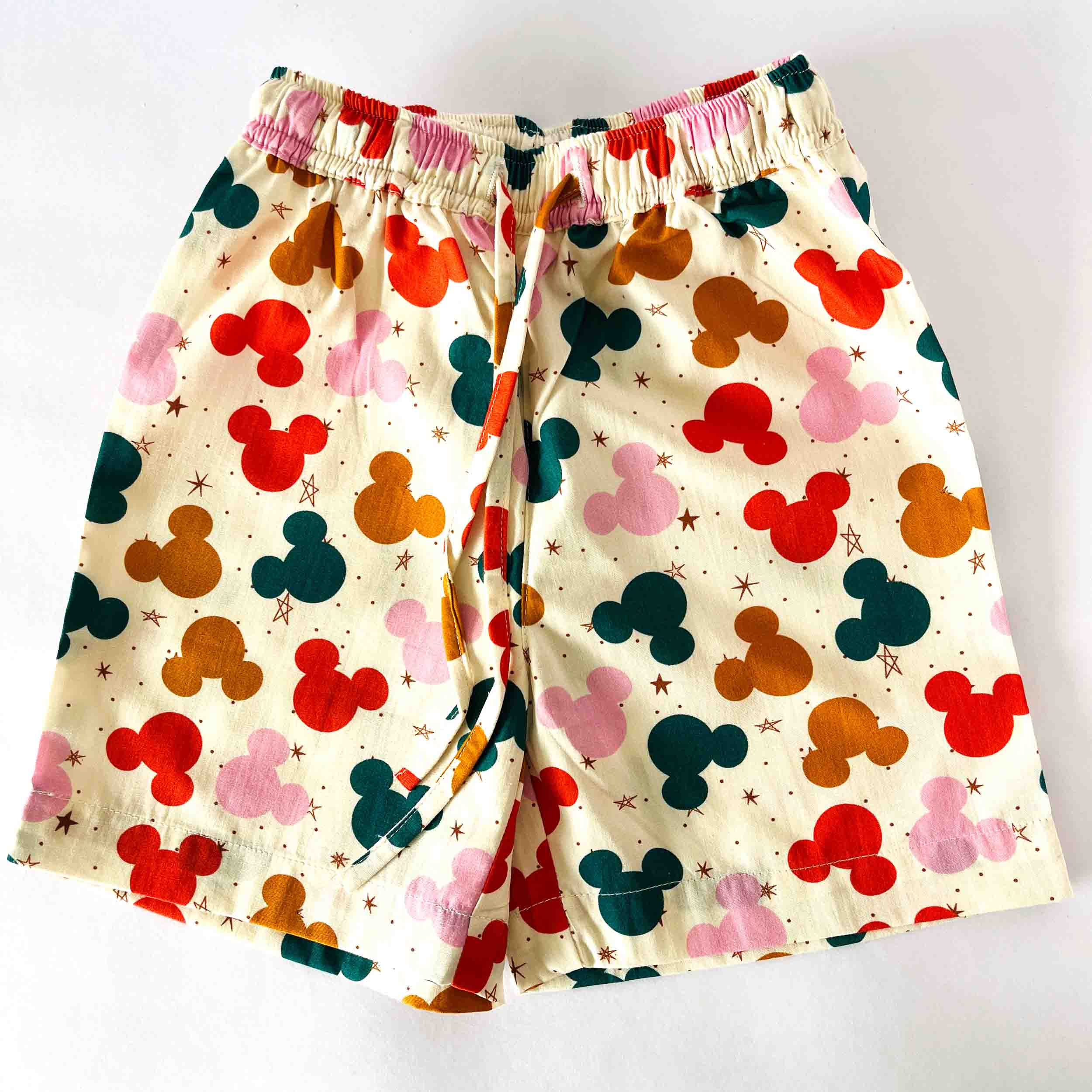 Kids shorts with cartoon doodle print elastic waist summer wear