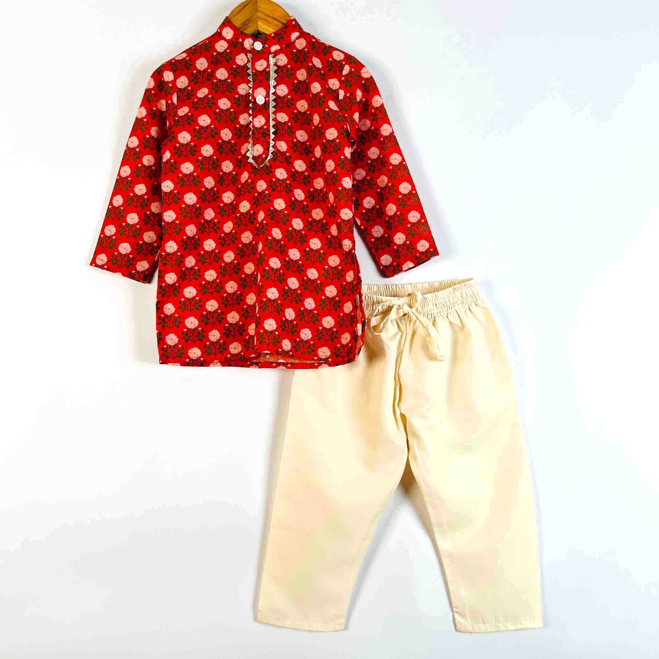 Front view of boys Rosy Bloom printed cotton kurta with full sleeves and mandarin collar